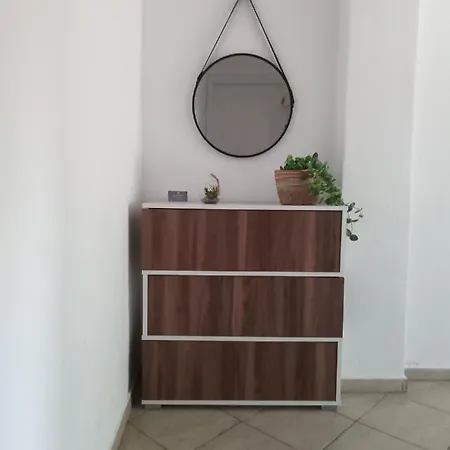 Apartment Akrogiali *